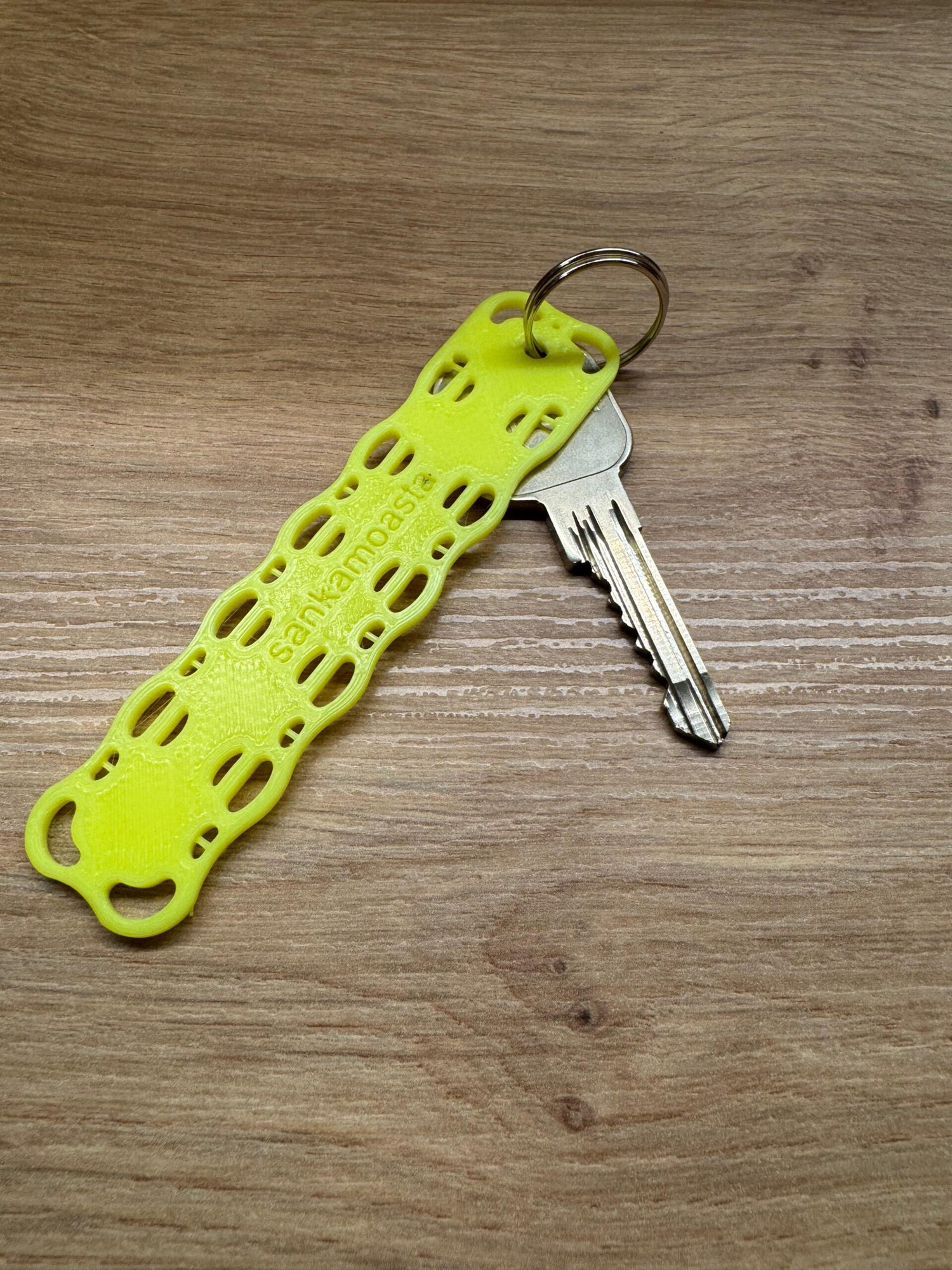 Spineboard Schlüsselanhänger – Mini-Spineboard to go